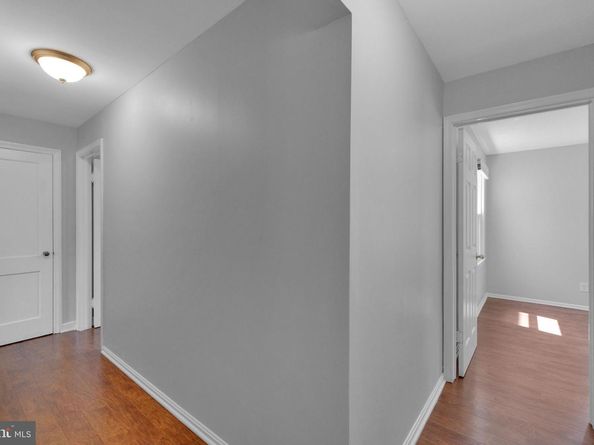 5402 S 12TH Street S, Arlington VA 22204
