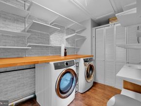 5402 S 12TH Street S, Arlington VA 22204