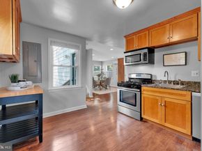 5402 S 12TH Street S, Arlington VA 22204