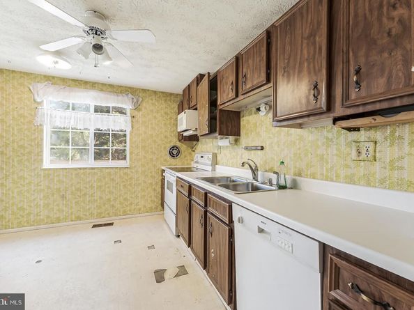 9803 Oleander, Vienna VA 22181