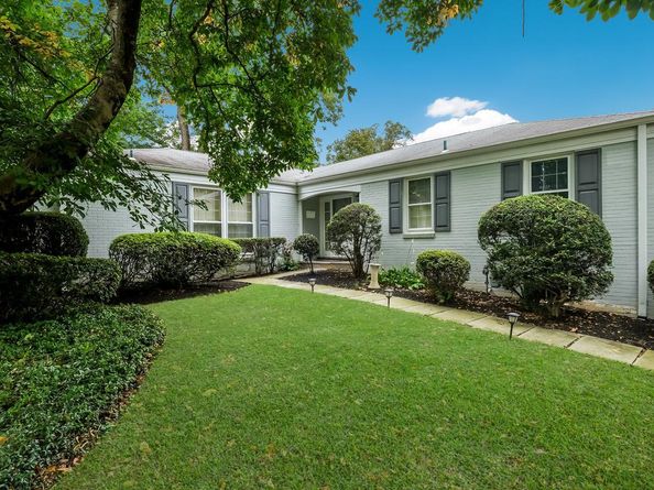 1810 Hemlock Cir, Abington PA 19001