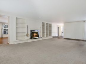 1810 Hemlock Cir, Abington PA 19001