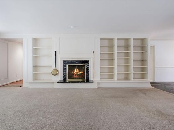 1810 Hemlock Cir, Abington PA 19001