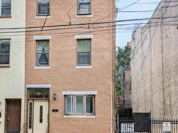 1613 N 18TH Street