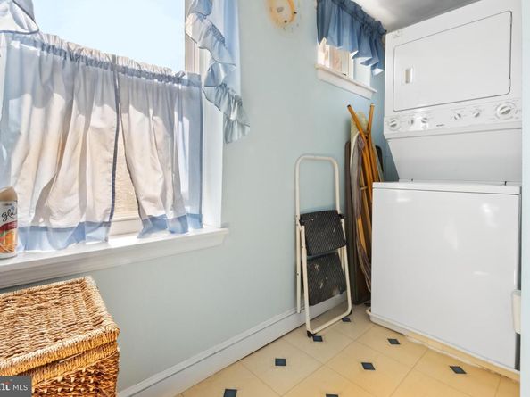 1613 N 18TH Street, Philadelphia PA 19121