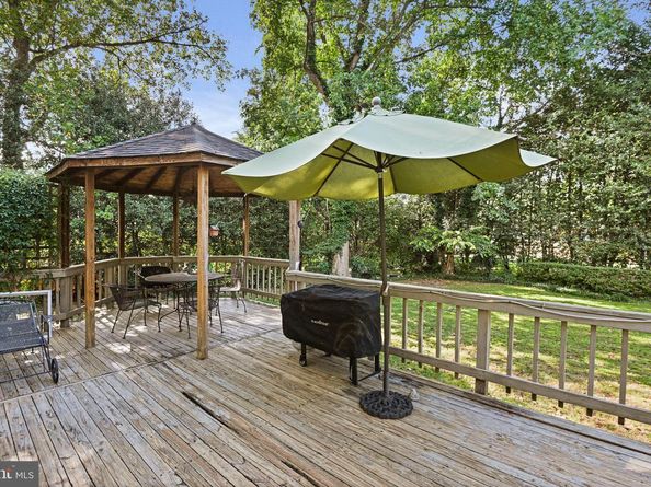 1704 Clovelly Court, Vienna VA 22182