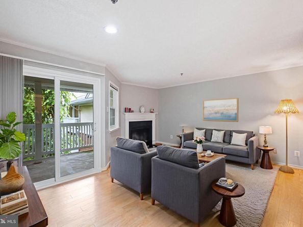 1504 Lincoln Way 404, Mclean VA 22102