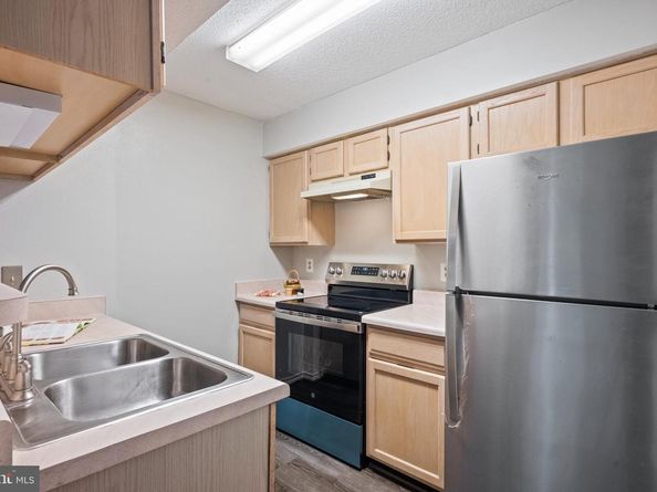 1504 Lincoln Way 404, Mclean VA 22102