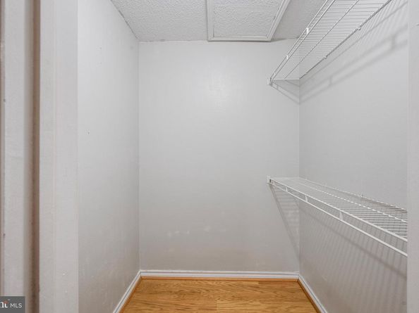 1504 Lincoln Way 404, Mclean VA 22102