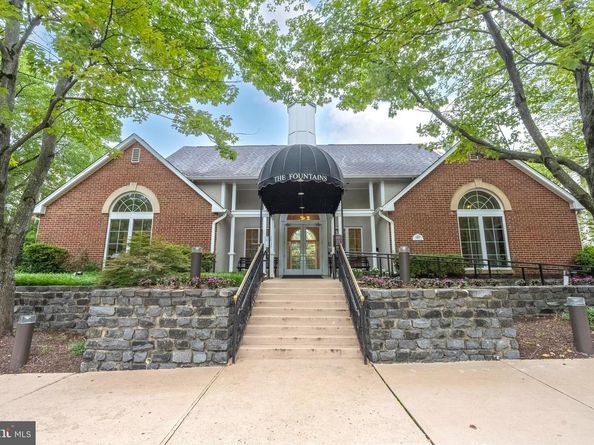 1504 Lincoln Way 404, Mclean VA 22102