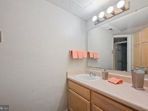 1504 Lincoln Way 404, Mclean VA 22102