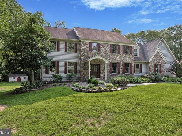 31 Aspen Drive, Warminster PA 18974