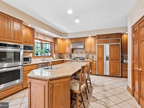 31 Aspen Drive, Warminster PA 18974