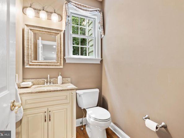 31 Aspen Drive, Warminster PA 18974
