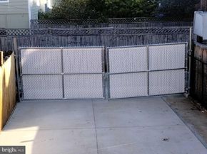 607 K Street NE, Washington DC 20002