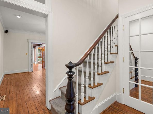 3042 P Street NW, Washington DC 20007