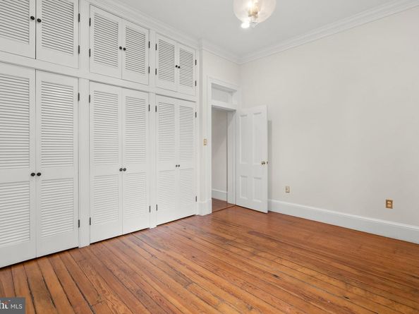 3042 P Street NW, Washington DC 20007