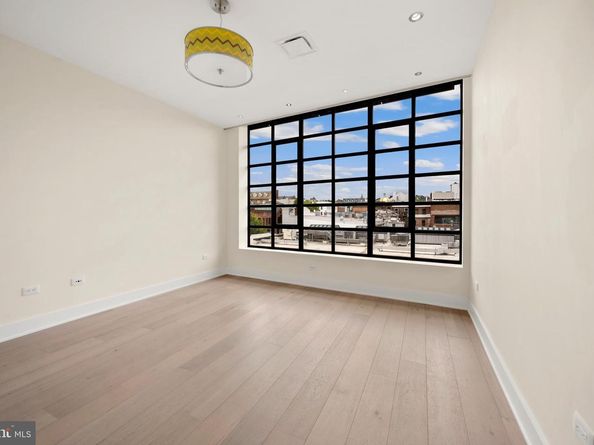 1055 Wisconsin Avenue NW 4E, Washington DC 20007