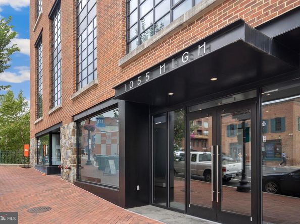 1055 Wisconsin Avenue NW 4E, Washington DC 20007
