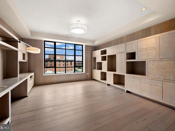 1055 Wisconsin Avenue NW 4E, Washington DC 20007