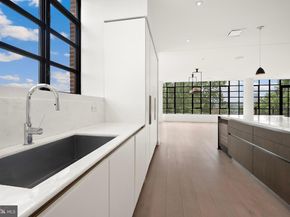 1055 Wisconsin Avenue NW 4E, Washington DC 20007