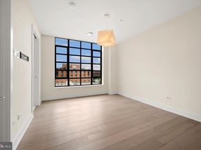1055 Wisconsin Avenue NW 4E, Washington DC 20007