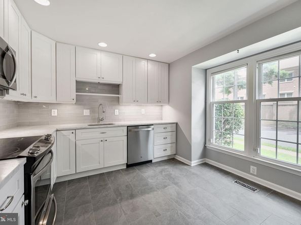 7409 Adams Park Court, Annandale VA 22003
