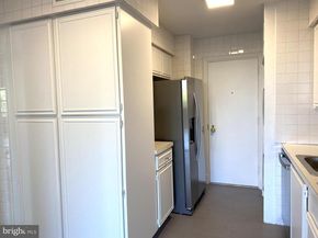 4200 NW Massachusetts Avenue NW 613, Washington DC 20016