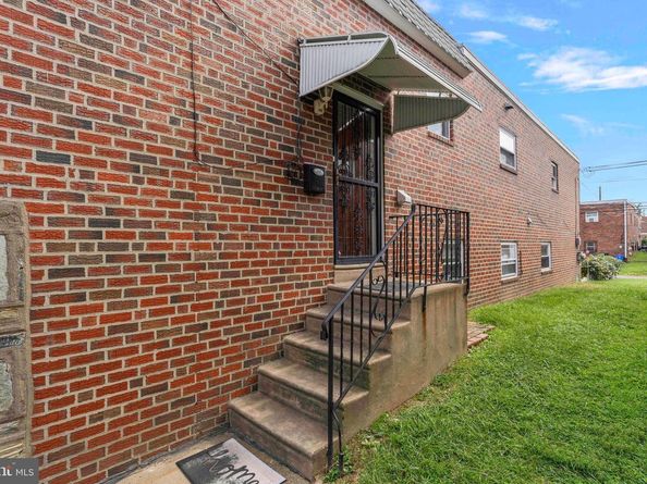 2162 Strahle Street, Philadelphia PA 19152