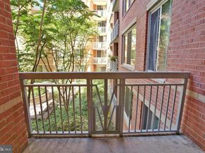 1020 N Highland Street 306, Arlington VA 22201