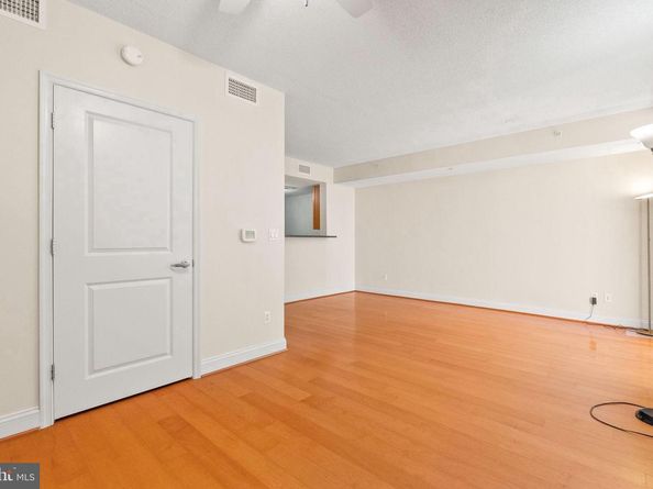 1020 N Highland Street 306, Arlington VA 22201