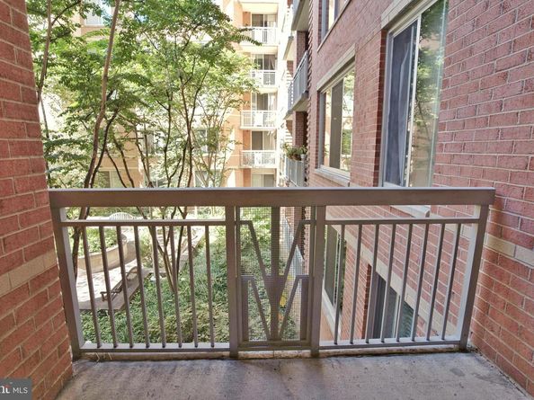 1020 N Highland Street 306, Arlington VA 22201