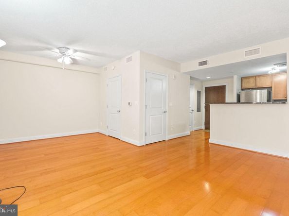 1020 N Highland Street 306, Arlington VA 22201