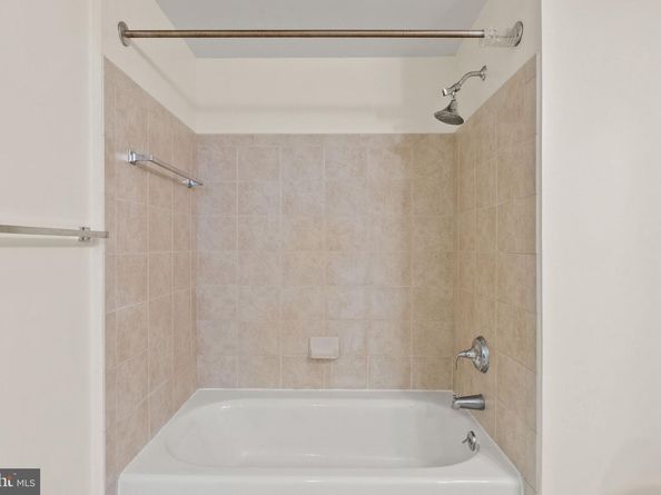 1020 N Highland Street 306, Arlington VA 22201