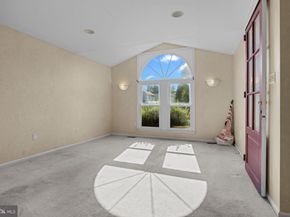 6 Springwood Place, Holland PA 18966