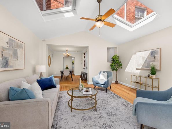 3762 W Street NW, Washington DC 20007