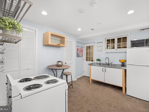 3762 W Street NW, Washington DC 20007