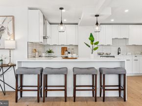 2018 Walnut Street 17CD, Philadelphia PA 19103