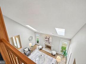 2907 Elmtop Court, Oakton VA 22124