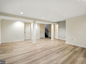 2907 Elmtop Court, Oakton VA 22124