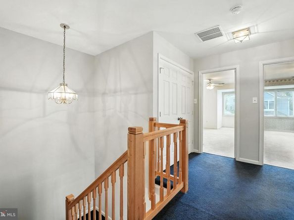 2907 Elmtop Court, Oakton VA 22124