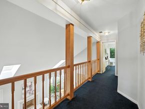 2907 Elmtop Court, Oakton VA 22124