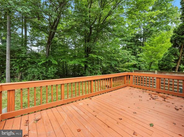 2907 Elmtop Court, Oakton VA 22124