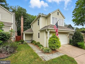 2907 Elmtop Court, Oakton VA 22124
