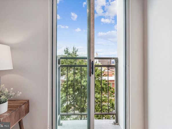 700 7TH Street SW 822, Washington DC 20024