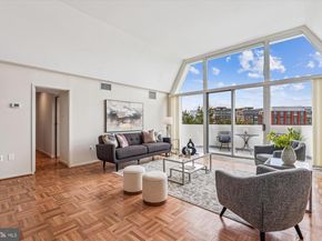 700 7TH Street SW 822, Washington DC 20024