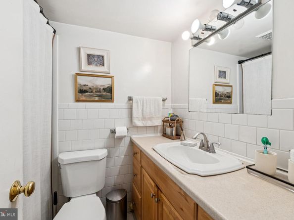 8006 Chanute Place 8, Falls Church VA 22042
