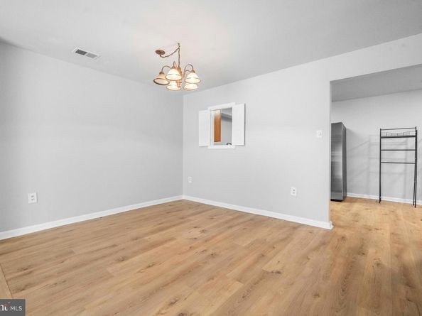 3824 Persimmon Circle, Fairfax VA 22031