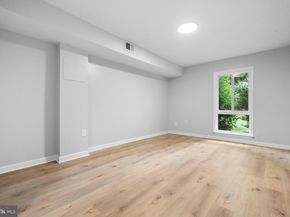 3824 Persimmon Circle, Fairfax VA 22031