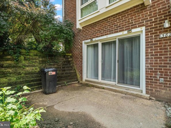 3824 Persimmon Circle, Fairfax VA 22031